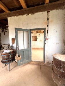 Eladó Nagynyárád Cellar